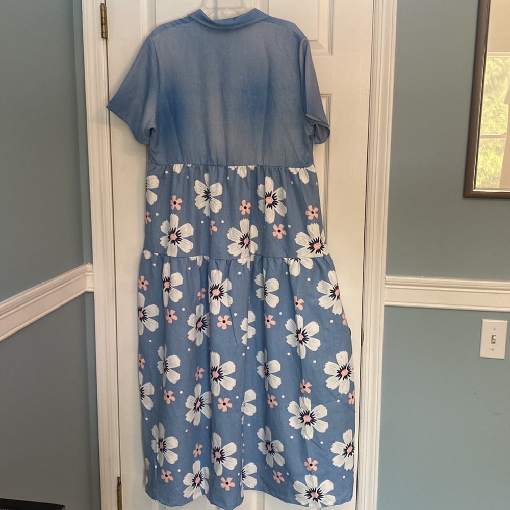 Light denim color maxi dress with blue and pink flowers - Picture 2 of 8
